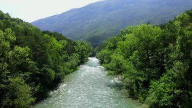 Fransız Alplerindeki Verdon Nehri