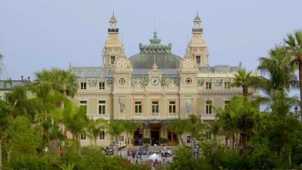 Famous Casino of Monte Carlo in Monaco - CITY OF MONTE CARLO, MONACO - JULY 11, 2020 — Stock Video