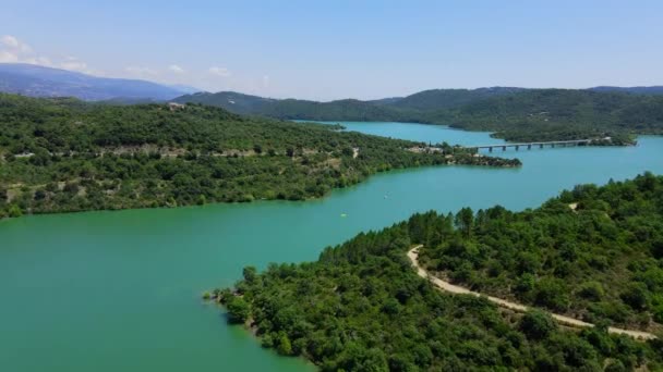 A água azul-turquesa do rio Verdon na França - famoso Canyon de Verdon — Vídeo de Stock