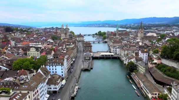 Niesamowity widok z powietrza na miasto Zurych w Szwajcarii — Wideo stockowe