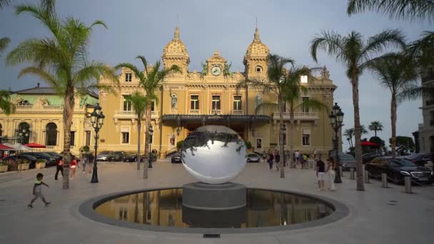Famous Casino of Monte Carlo in Monaco - CITY OF MONTE CARLO, MONACO - JULY 11, 2020 — Stock Video