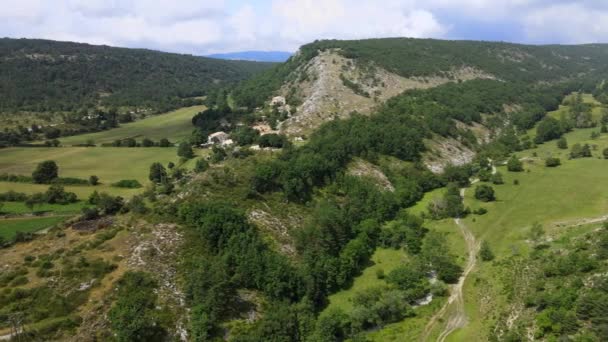 Vista aérea sobre los Alpes franceses - paisaje impresionante — Vídeos de Stock