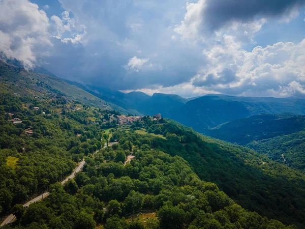 Vue aérienne imprenable sur les Alpes françaises — Photo