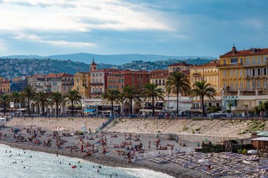 Cote D Azur 'daki güzel sahil önü - Güzel, FRANCE - 10 Temmuz 2020