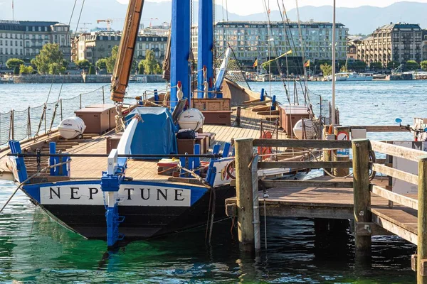 Barcos Lago Genebra Hora Verão Cidade Geneva Suíça Julho 2020 — Fotografia de Stock