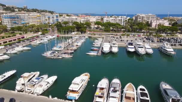Puerto Cannes Mar Mediterráneo Vista Aérea Cannes Francia Julio 2020 — Vídeos de Stock
