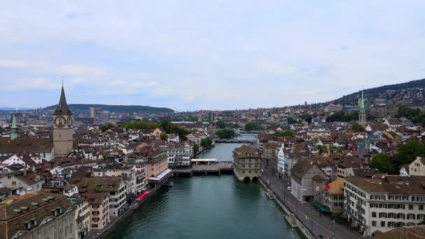 스위스 취리히 상공의 놀라운 드론으로 — 비디오