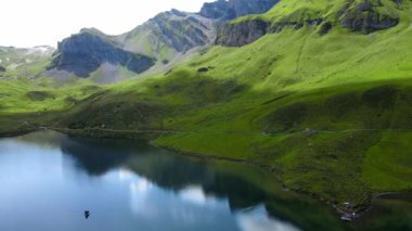 İsviçre Alpleri 'nin inanılmaz doğası - İsviçre' nin Melchsee Frutt bölgesi - seyahat görüntüleri