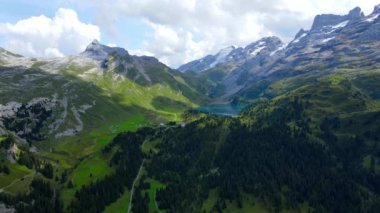 İsviçre Alpleri 'nin inanılmaz doğası - İsviçre' nin Melchsee Frutt bölgesi - seyahat görüntüleri