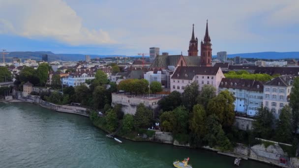 Sviçre Basel River Rhine Üzerinde Uçuş Seyahat Görüntüleri — Stok video
