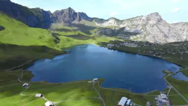 Čisté Modré Vody Švýcarských Horských Jezer Cestovní Záběry — Stock video