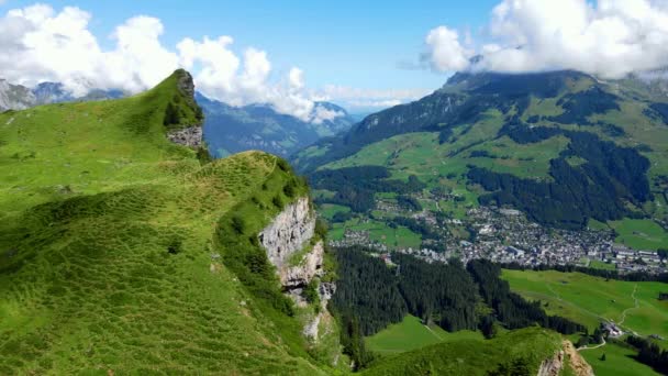 Amazing Switzerland Mountain Lake Truebsee Travel Footage — Stock Video