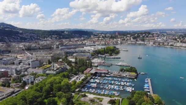 Let Nad Městem Lucerne Švýcarsku Cestovní Záběry — Stock video