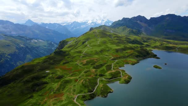 Vlucht Prachtige Natuur Van Zwitserland Zwitserse Alpen Van Boven Reisbeelden — Stockvideo