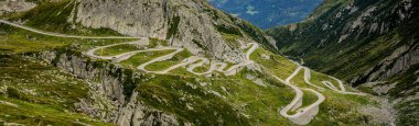İsviçre 'de Gotthard Pass Caddesi - seyahat fotoğrafçılığı