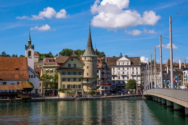 City Center Lucerne Στην Ελβετία Μια Ηλιόλουστη Μέρα Ταξιδιωτική Φωτογραφία — Φωτογραφία Αρχείου