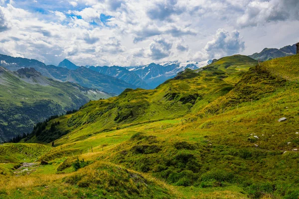 Los Alpes Suizos Melchsee Frutt Fotografía Viaje — Foto de Stock