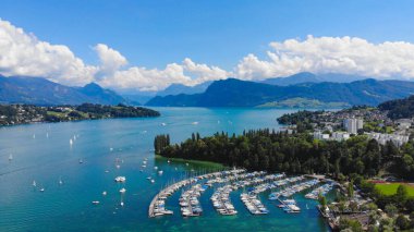 Lucerne İsviçre ve Lucerne Gölü - hava manzaralı - seyahat fotoğrafçılığı