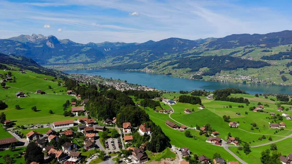 Typická Krajina Švýcarsku Švýcarské Alpy Cestovní Fotografie — Stock fotografie