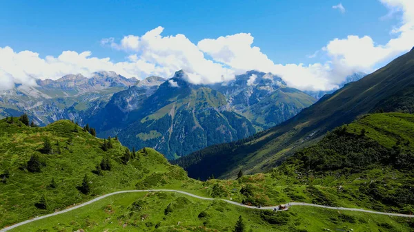 Yukarıdan Inanılmaz Sviçre Truebsee Dağı Seyahat Fotoğrafçılığı — Stok fotoğraf