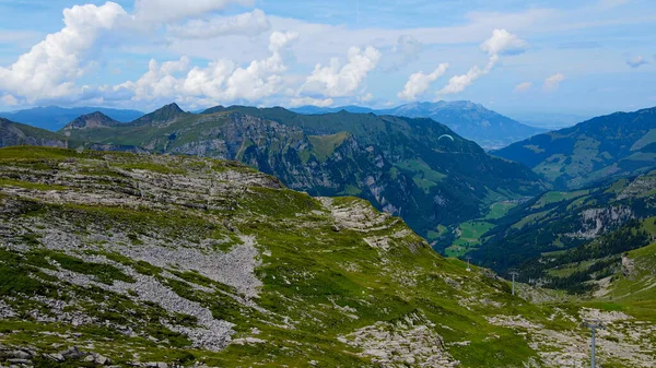 Δημοφιλές Σημείο Διακοπών Στις Ελβετικές Άλπεις Περιοχή Melchsee Frutt Στην — Φωτογραφία Αρχείου