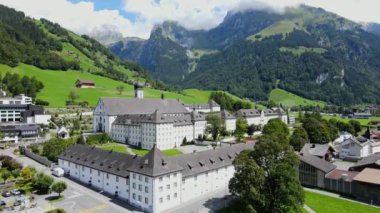 İsviçre 'nin Engelberg kenti - seyahat görüntüleri