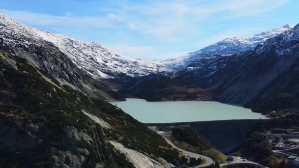 Lo straordinario paesaggio delle Alpi svizzere in Svizzera — Video Stock