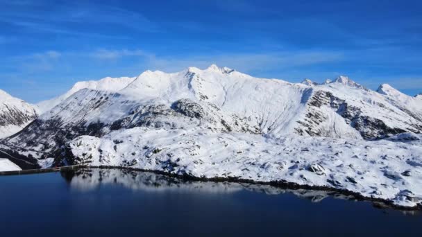 瑞士美丽冰川的空中景观 — 图库视频影像