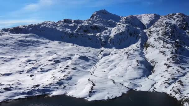 Pemandangan udara di atas gletser yang indah di Swiss — Stok Video