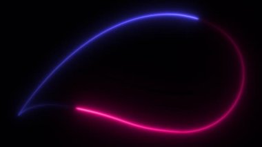 Işık animasyonu. Neon pembe ve mor, göz kırpan ve parlayan konuşma balonu işareti, siyah arka planda..