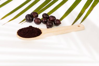 Meyve ve acai tozu - Euterpe oleracea