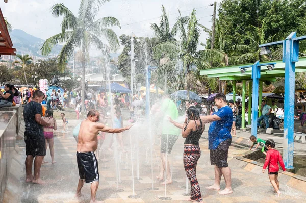 Medellin Antioquia Colombia Januari 2019 Fritidsområde Ditaires Barn Och Vuxna — Stockfoto