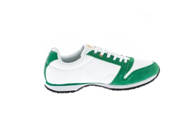 Medellin, Kolombiya - 21 Şubat 2019: beyaz arka plan üzerinde kentsel spor ayakkabıları marka