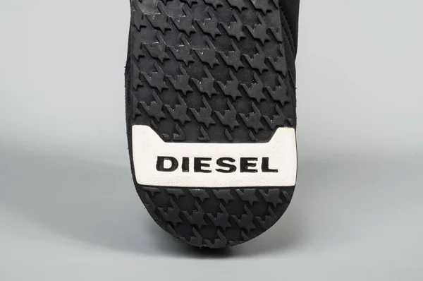 Медельин Колумбия Марсо 2019 Спортивная Обувь Diesel Сером Фоне — стоковое фото