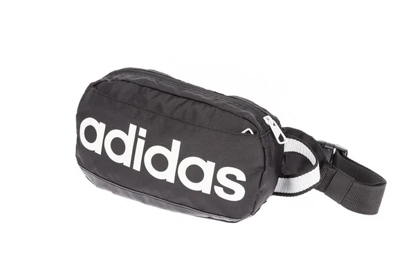 Medellin Colombia Marzo 2019 Adidas Fanny Pack Witte Achtergrond — Stockfoto