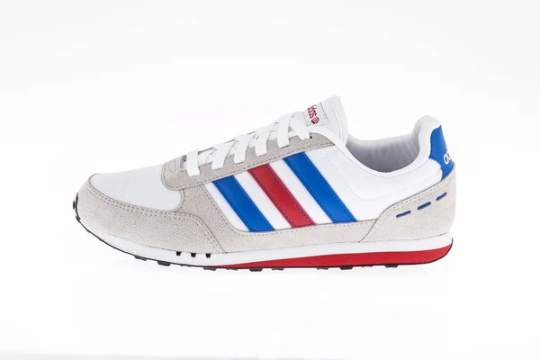 Medellin Colombie Marzo 2019 Chaussures Sport Adidas Sur Fond Blanc — Photo