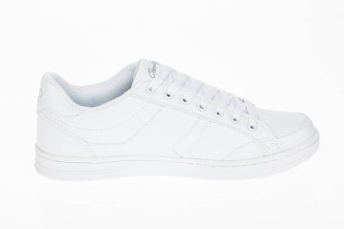 Medellin, Kolombiya-Marzo 18, 2019: beyaz arka planda op spor ayakkabıları