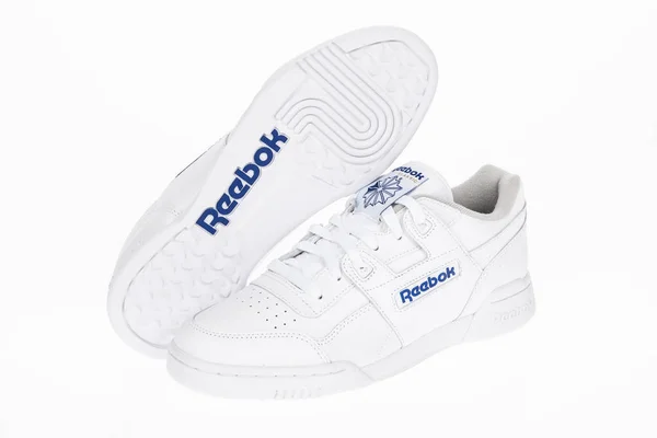 Medellin Colombia Marzo 2019 Reebok Sports Shoes White Background — Stock Photo, Image