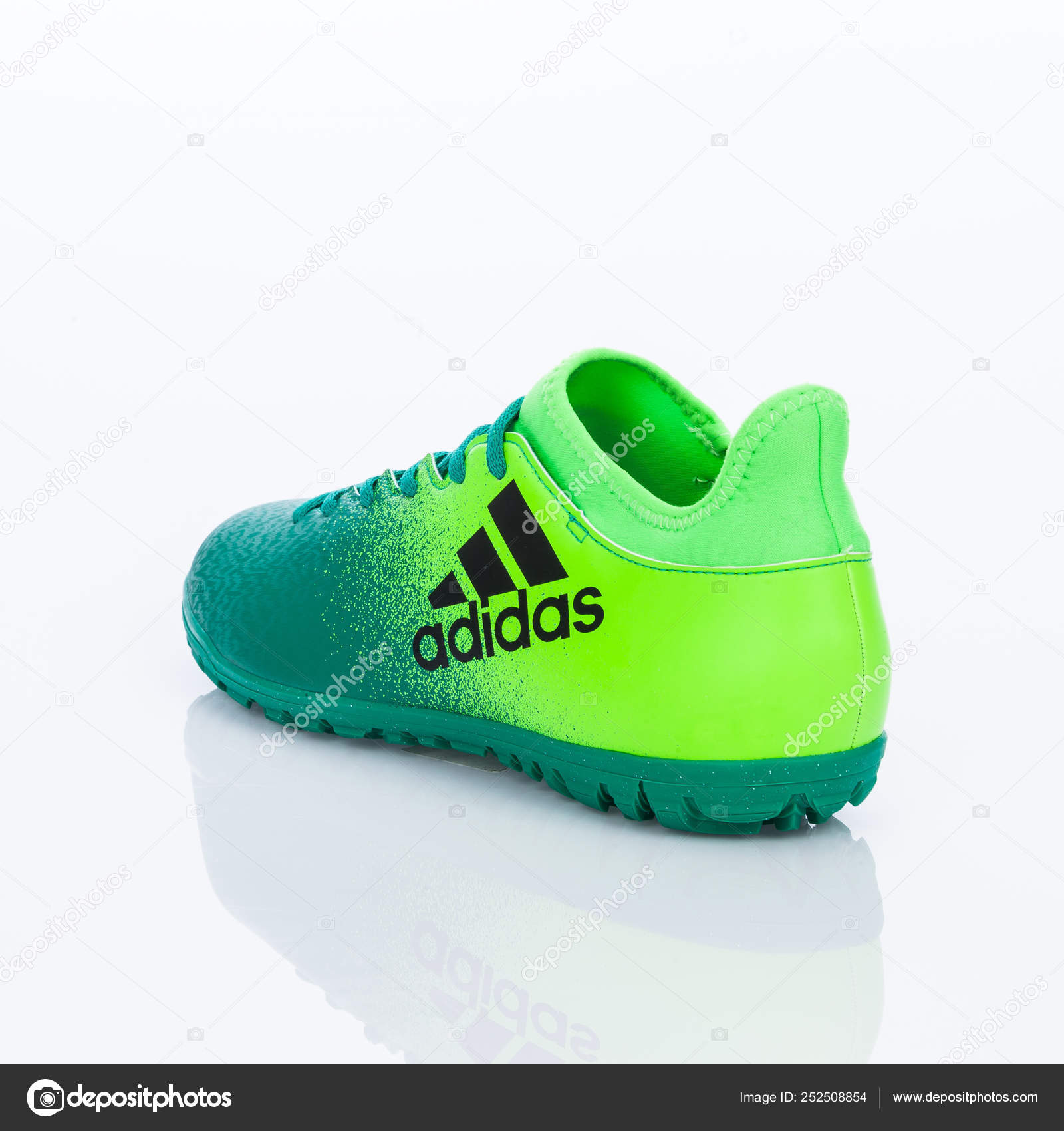 adidas football indoor shoes