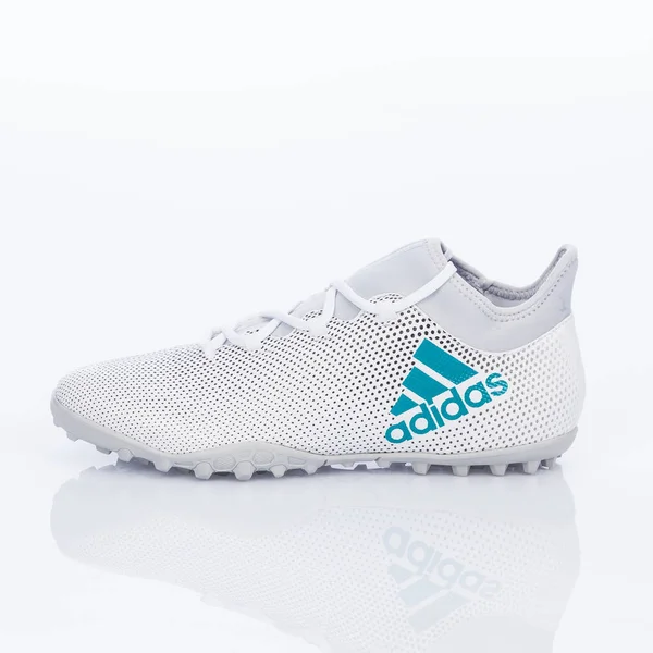 Medellin Colombia Marzo 2019 Adidas Futebol Indoor Sapatos Sobre Fundo — Fotografia de Stock