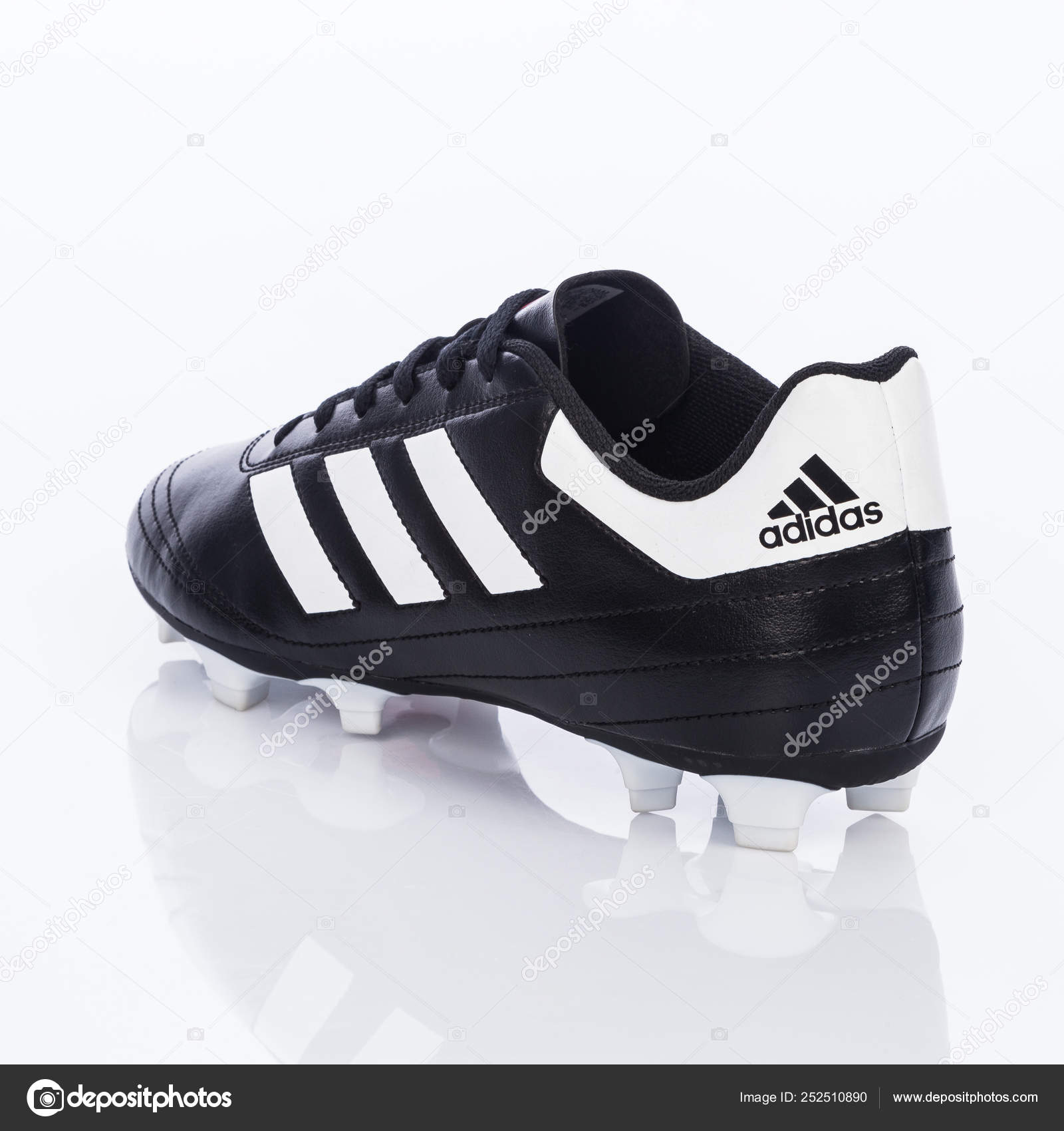 adidas shoes soccer 2019