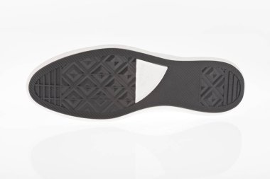 Medellin, Kolombiya-Nisan 05, 2019: Converse spor ayakkabılar beyaz arka planda