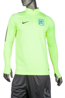 Medellin, Kolombiya - 19 Haziran 2019 Nike Long Sleeve Sports Lycra T-Shirt, beyaz arka plan fotoğraf