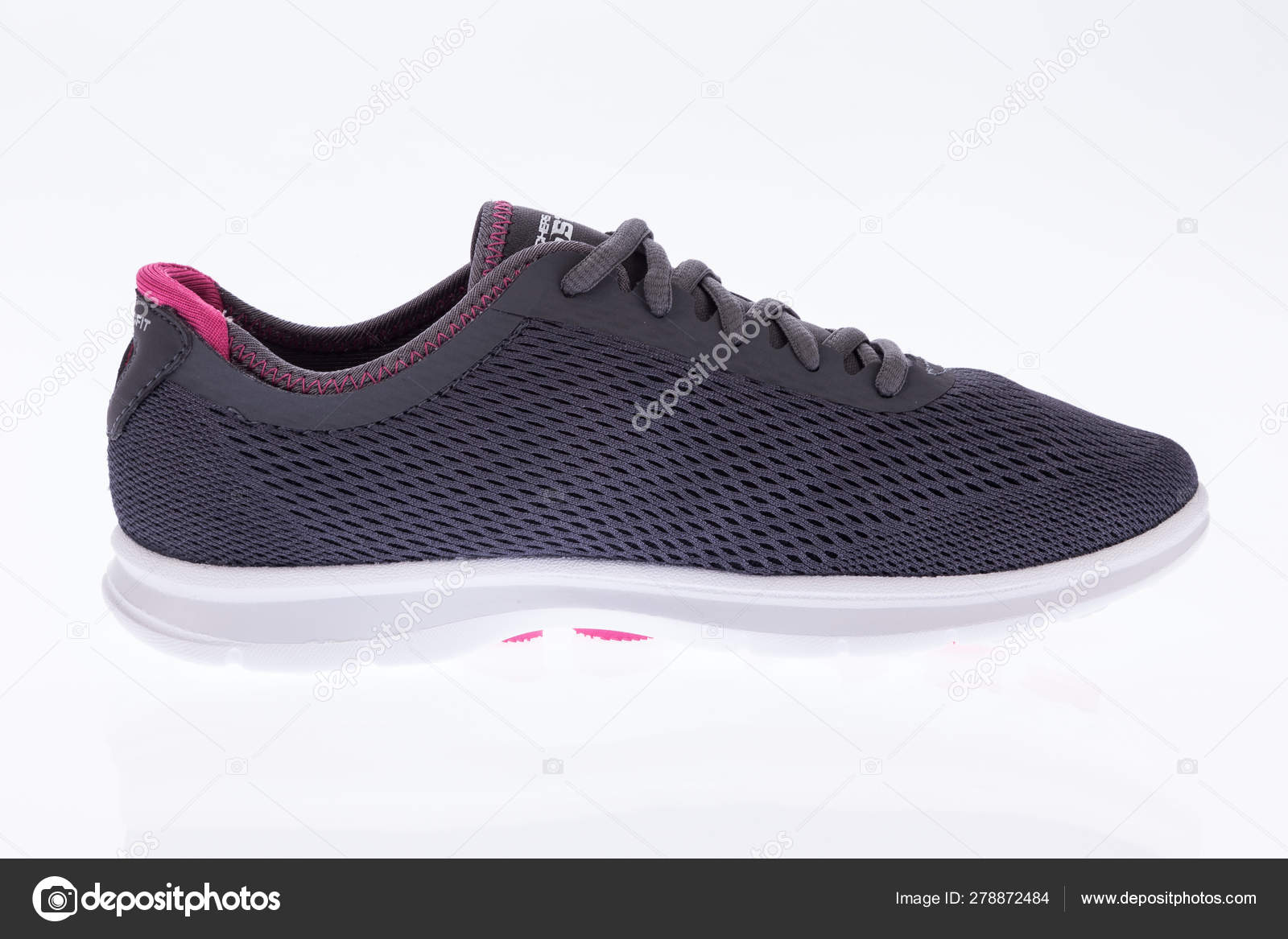 Zapatos skechers top en medellin 2019