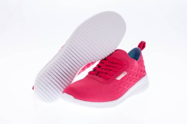 Medellin, Kolombiya - Julio 01, 2019: Reebok spor ayakkabıları; nötr arka plan da fotoğraf