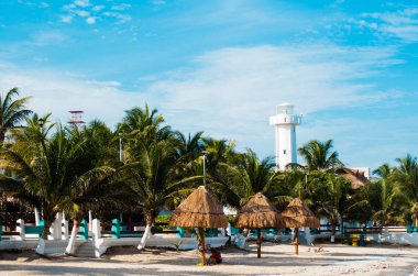 Puerto Morelos, Meksika sahilindeki deniz feneri..