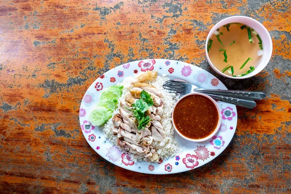 Hainanese chicken rice, тайський гурман пропарювався куркою з рисом., — стокове фото