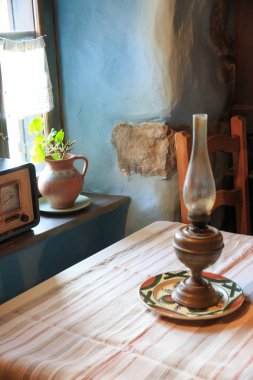 Avrupa, Romanya, Denizcilik, Baia Sprie. Geleneksel evin içinde.