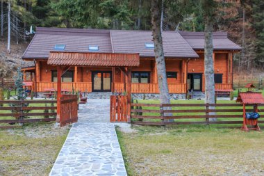 Avrupa, Romanya, Viseu de Sus. Karpat orman, Vaser Vadisi. Guesthouse.