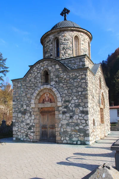 Evropa Sedmihradsko Rumunsko Otruby Kostel Malé Rumunská Pravoslavná Církev Poblíž — Stock fotografie